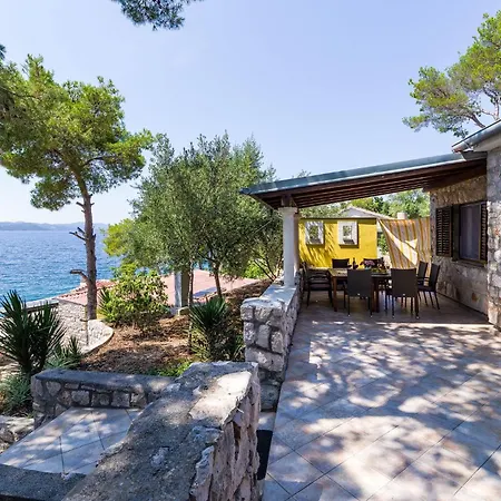Secluded Fisherman's Lavdara, Dugi Otok - 396 Casa de Férias