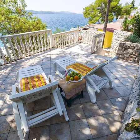 펜션 Secluded Fisherman's Lavdara, Dugi Otok - 396 살리