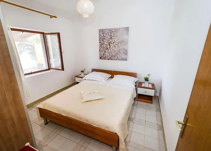 Secluded Fisherman's Lavdara, Dugi Otok - 396 펜션