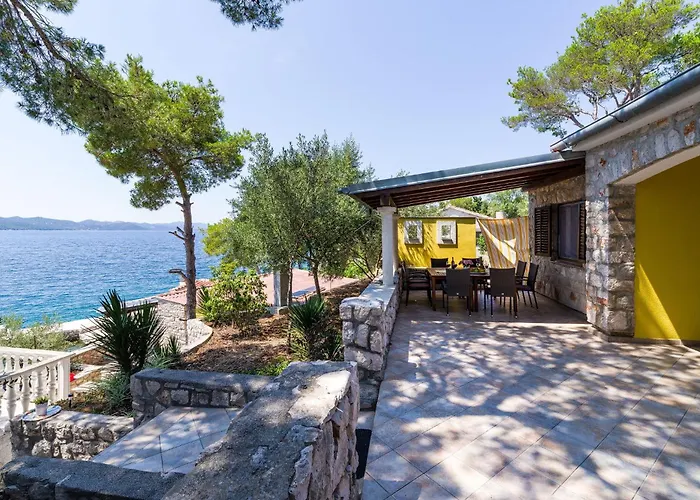 Secluded Fisherman's Lavdara, Dugi Otok - 396 펜션