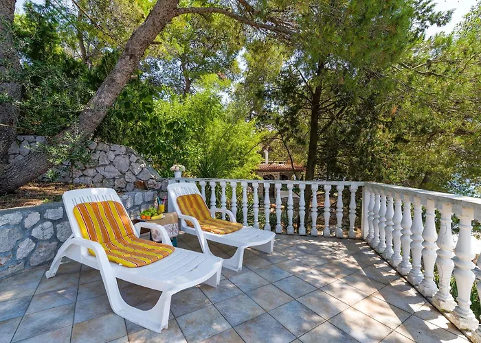 Holiday home Secluded Fisherman's Lavdara, Dugi Otok - 396 *